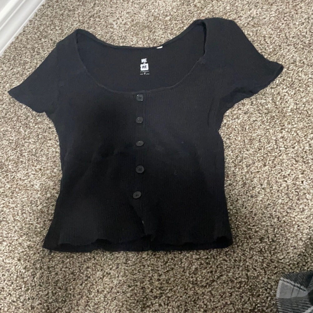 black skin tight medium womens cropped shirt